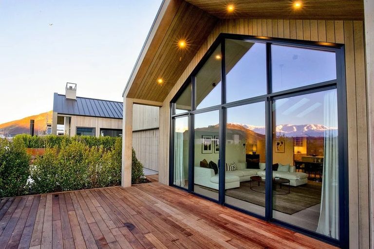Photo of property in Kawarau Heights, 77 Kawarau Heights Boulevard, Lake Hayes, Queenstown, 9304