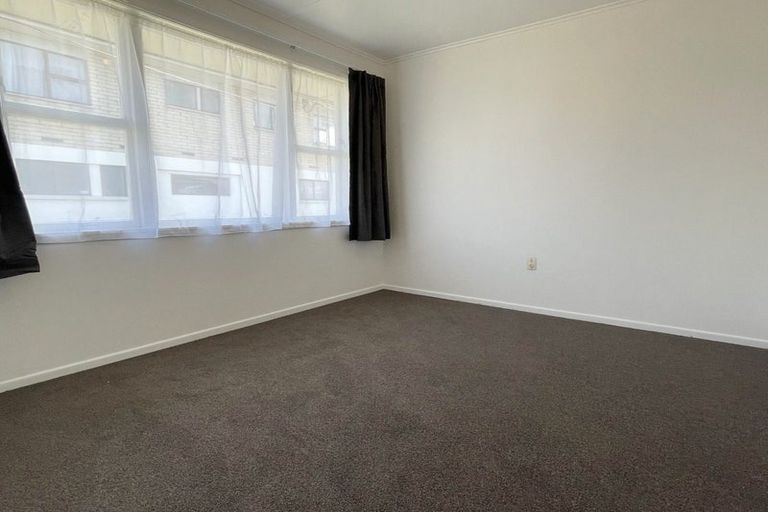 Photo of property in 92a Clyde Street, Island Bay, Wellington, 6023