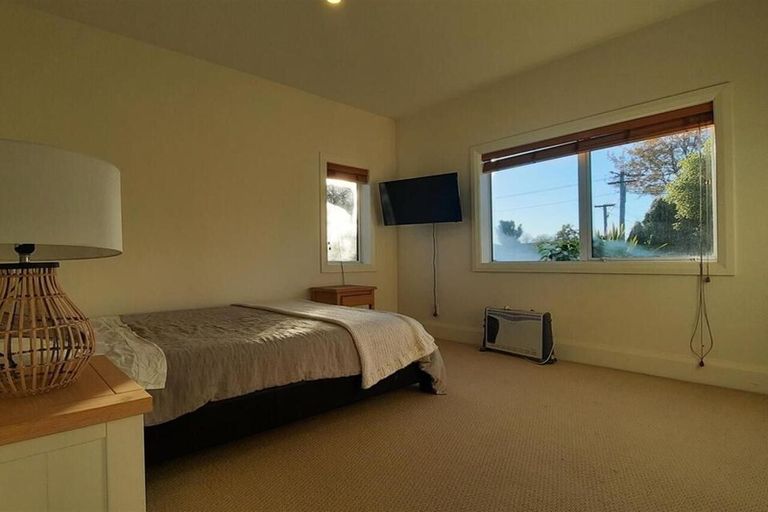 Photo of property in 47 Stapletons Road, Richmond, Christchurch, 8013