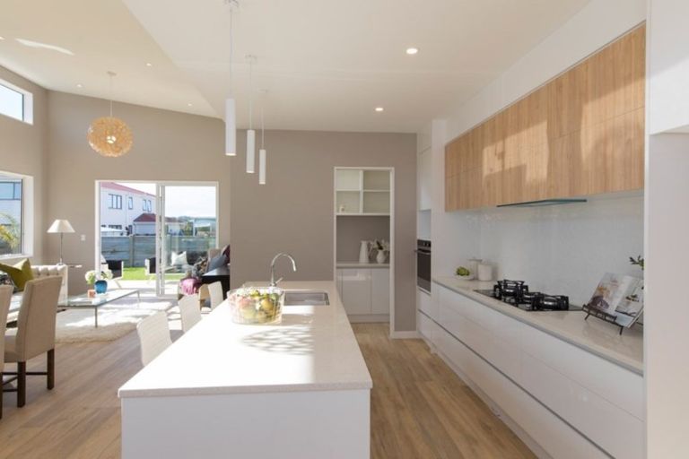 Photo of property in 13 Floyd Road, Riverhead, 0820