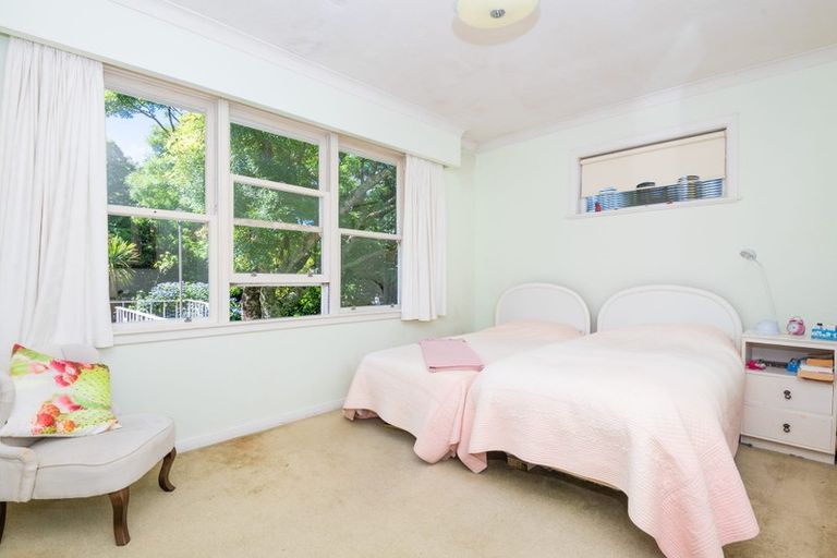 Photo of property in 51 Tarawera Road, Johnsonville, Wellington, 6037