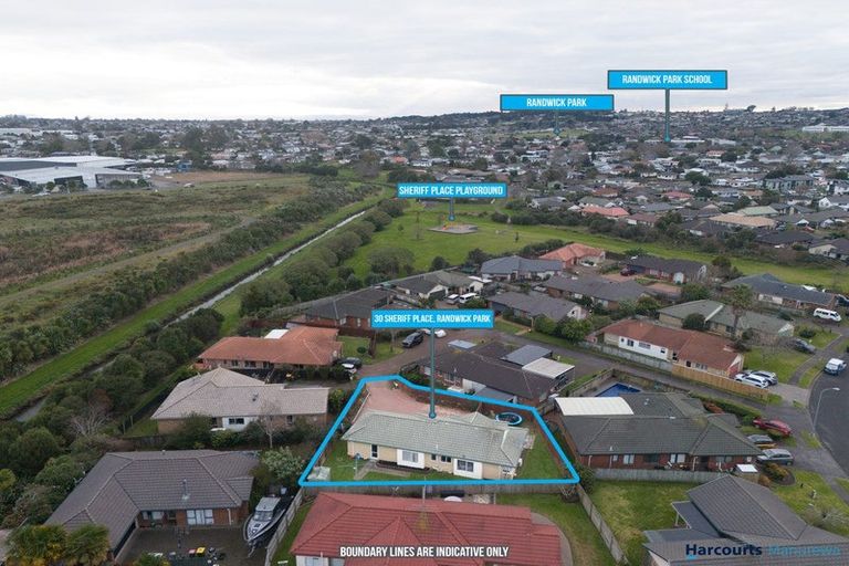 Photo of property in 30 Sheriff Place, Randwick Park, Auckland, 2105