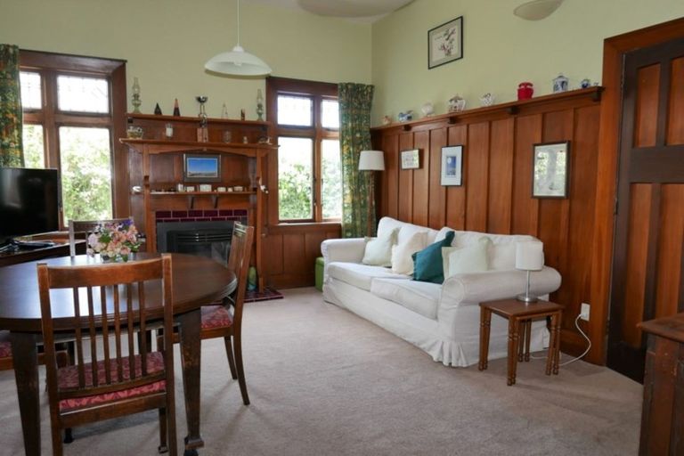 Photo of property in 29 Saint Martins Road, Saint Martins, Christchurch, 8022