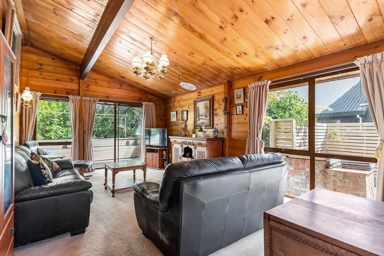 Photo of property in 284 Beach Road, Campbells Bay, Auckland, 0630