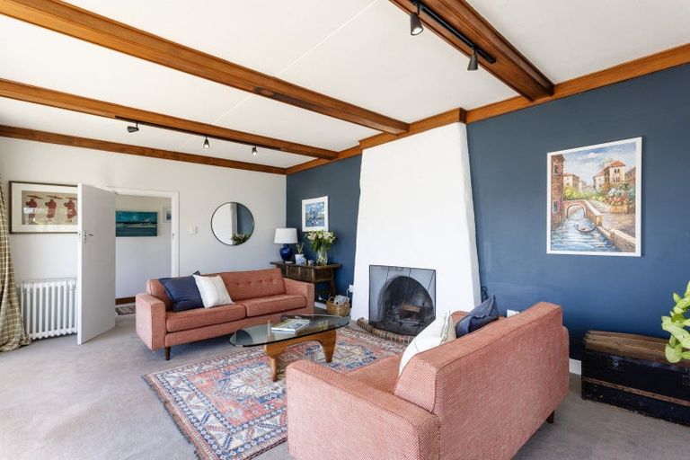 Photo of property in 3 Rosehill Road, Macandrew Bay, Dunedin, 9077
