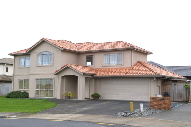 Photo of property in 10 Belsera Court, Northpark, Auckland, 2013