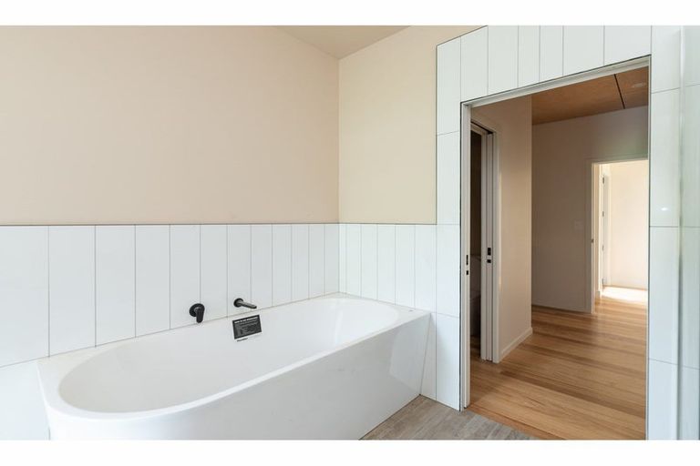 Photo of property in 16 Pa Road, Kerikeri, 0230