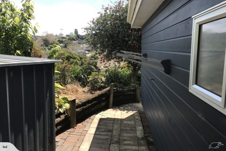 Photo of property in 47 Cheriton Road, Mellons Bay, Auckland, 2014