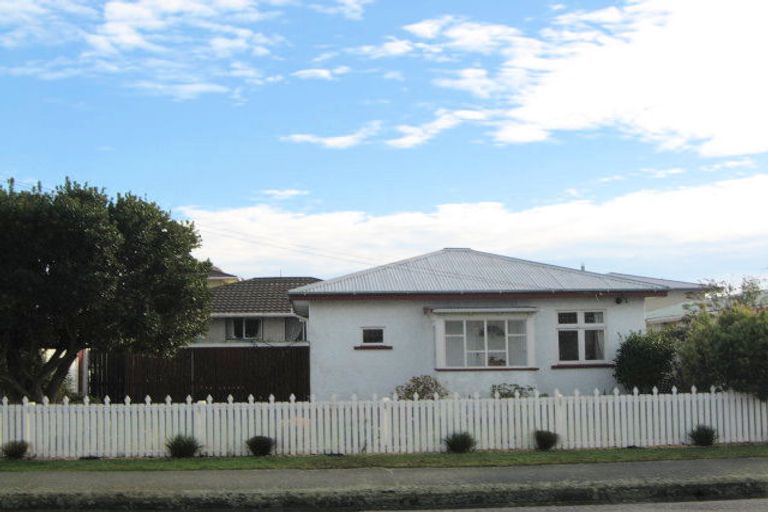 Photo of property in 2/28 Collingwood Street, New Brighton, Christchurch, 8061