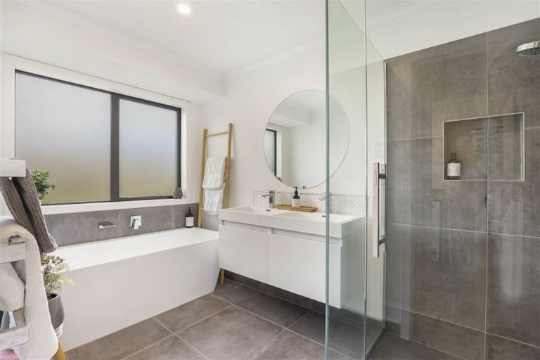 Photo of property in 74 Cumberland Drive, Flagstaff, Hamilton, 3210