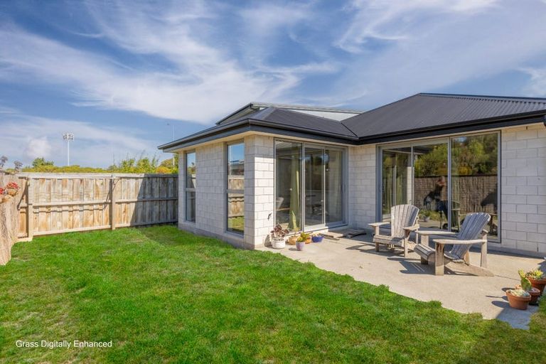 Photo of property in 27 George West Square West, Wigram, Christchurch, 8025