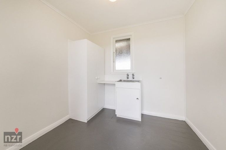 Photo of property in 1 A'court Street, Sanson, 4817