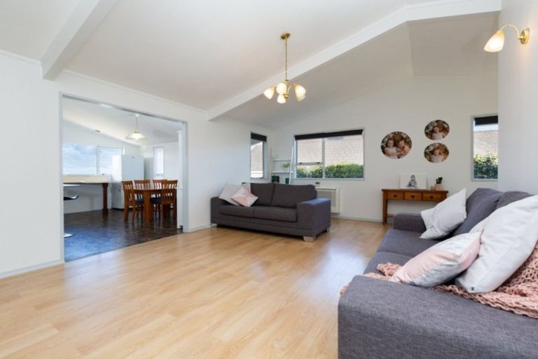 Photo of property in 27 Townhead Crescent, Bethlehem, Tauranga, 3110