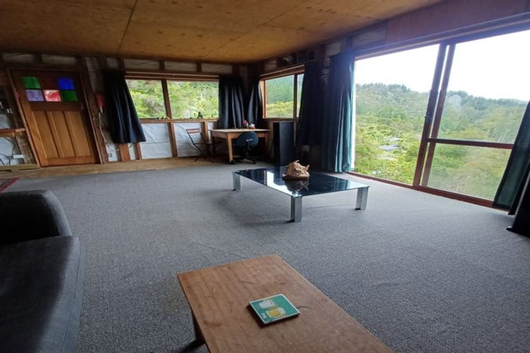 Photo of property in 7116 Kenepuru Road, Raetihi, Picton, 7282