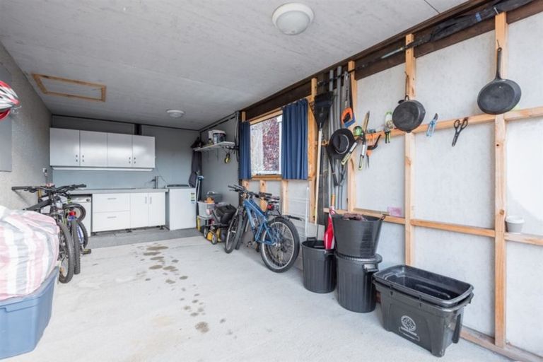 Photo of property in 24 Rata Street, Wanaka, 9305