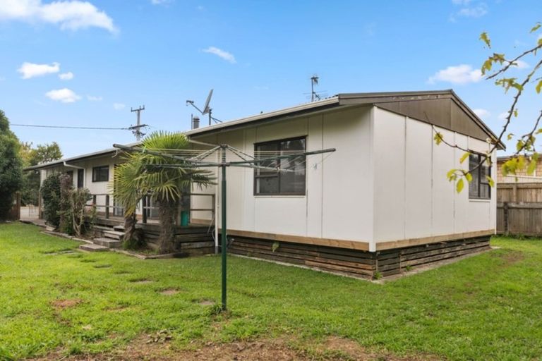 Photo of property in 34 Robinson Avenue, Holdens Bay, Rotorua, 3010