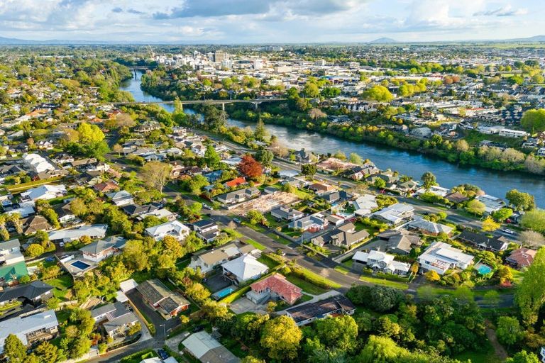 Photo of property in 24 Riverview Terrace, Fairfield, Hamilton, 3214