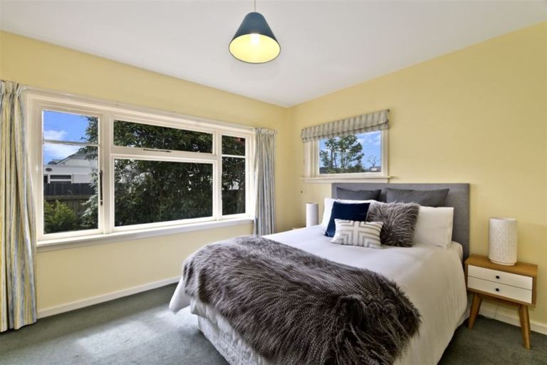 Photo of property in 57 Bryndwr Road, Bryndwr, Christchurch, 8052