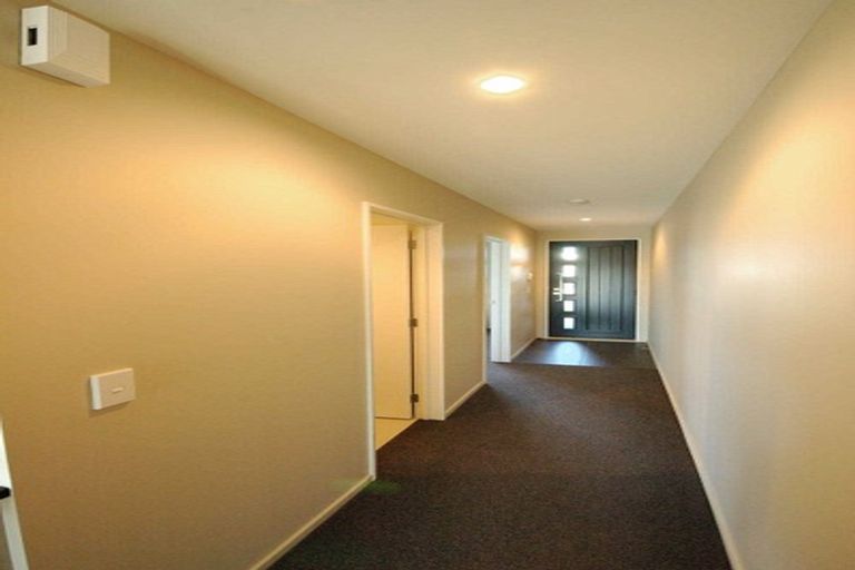 Photo of property in 52 Gosling Crescent, Halswell, Christchurch, 8025