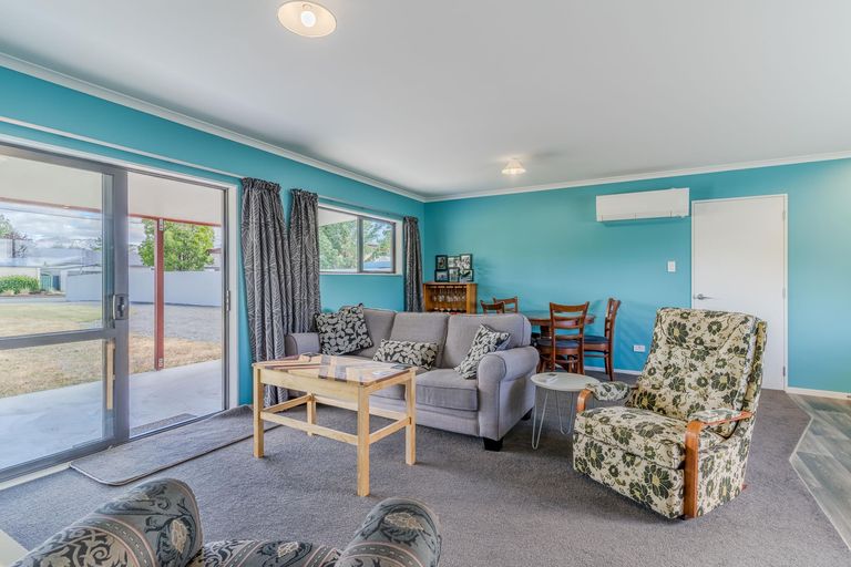 Photo of property in 60 Totara Drive, Twizel, 7901