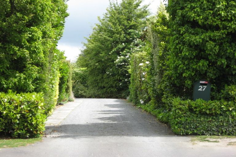 Photo of property in 27 Ayers Street, Rangiora, 7400