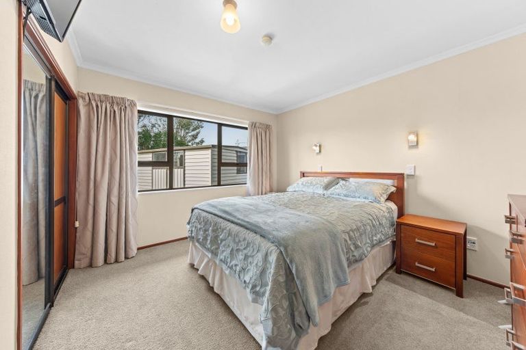 Photo of property in 13 Te Whena Place, Waitara, 4320