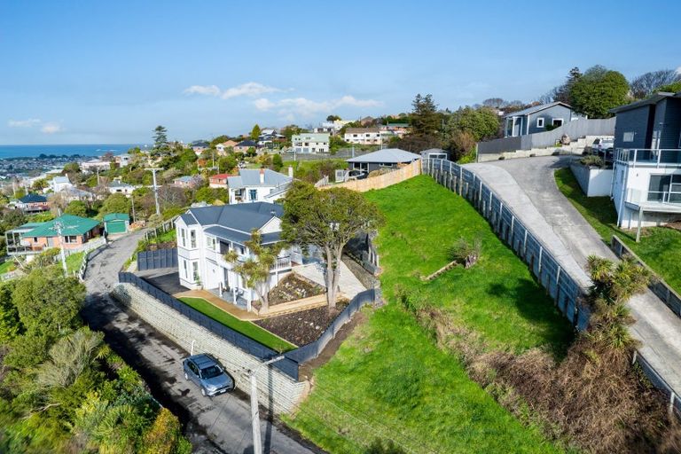 Photo of property in 2 Carson Street, Mornington, Dunedin, 9011