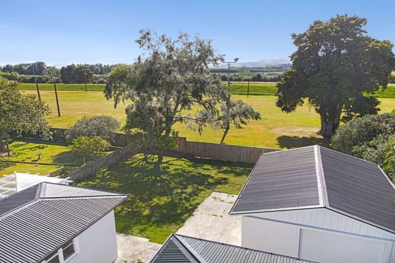 Photo of property in 37 Waterloo Crescent, Hokowhitu, Palmerston North, 4410
