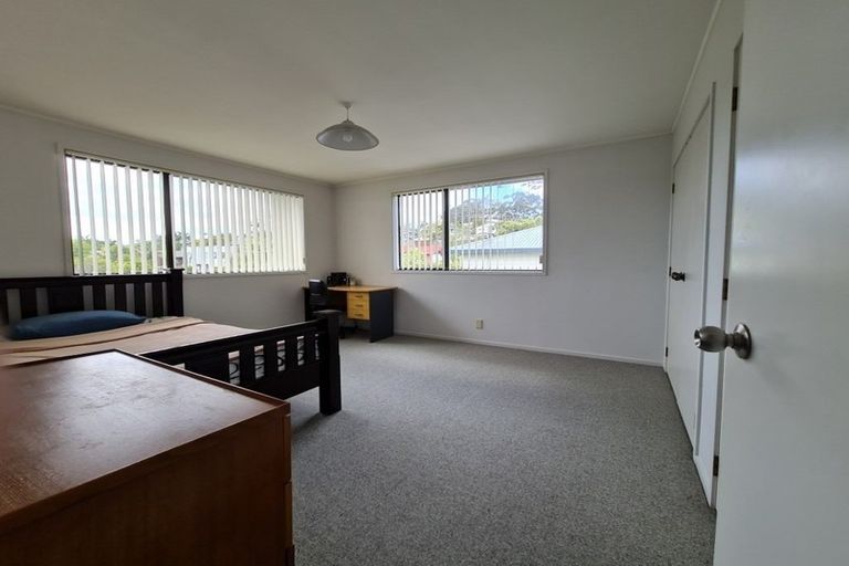 Photo of property in 1/9 Delamare Court, Sunnynook, Auckland, 0632