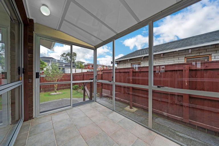 Photo of property in 1/14 Pakira Avenue, Glendene, Auckland, 0602