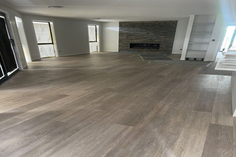 Photo of property in 18 Coopworth Road, Jacks Point, 9371