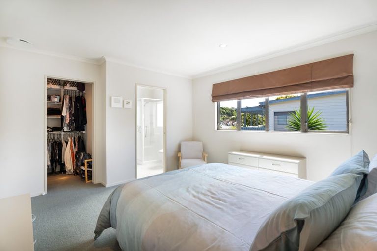 Photo of property in 3b Hawtrey Terrace, Johnsonville, Wellington, 6037