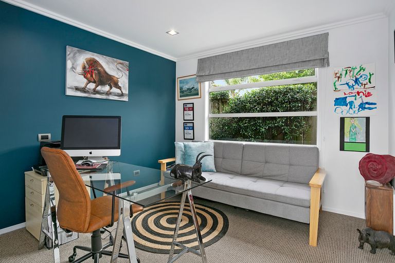 Photo of property in 29 Norfolk Drive, Cambridge, 3434