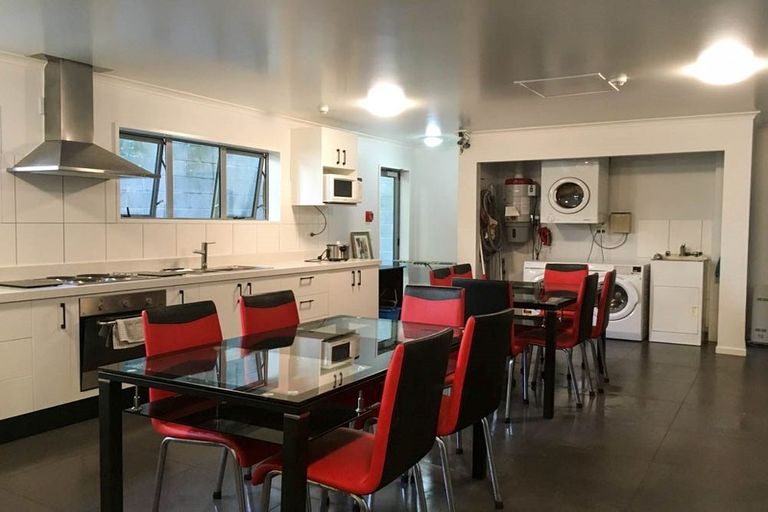 Photo of property in 13 Duke Street, North Dunedin, Dunedin, 9016