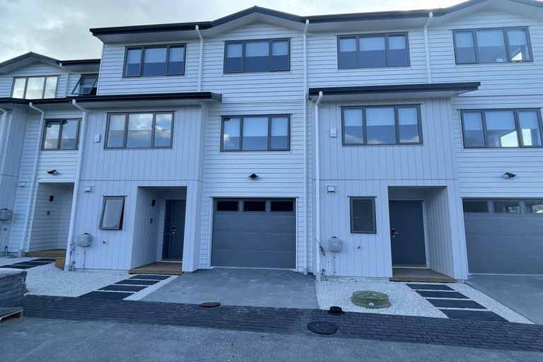 Photo of property in 11 Kokonga Lane, Silverdale, 0932