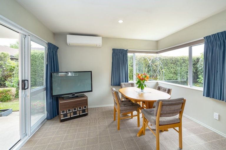 Photo of property in 116 West Street, Greytown, 5712