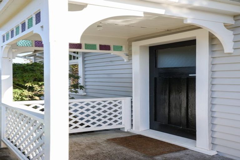 Photo of property in 69 Clemow Road, Fitzroy, New Plymouth, 4312