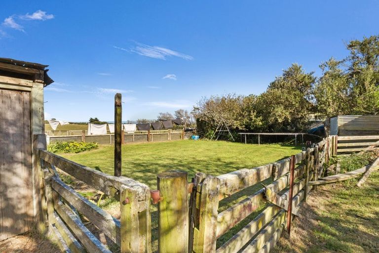Photo of property in 2828 State Highway 1, Sanson, Palmerston North, 4479
