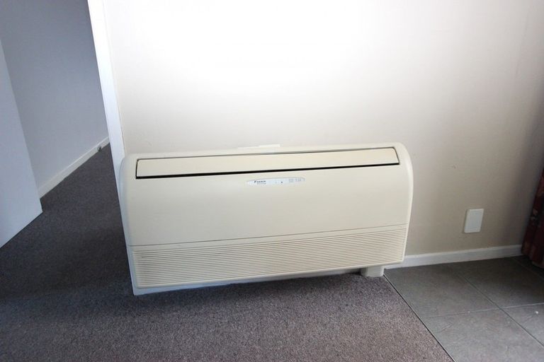 Photo of property in 96 Exmouth Street, Waverley, Invercargill, 9810