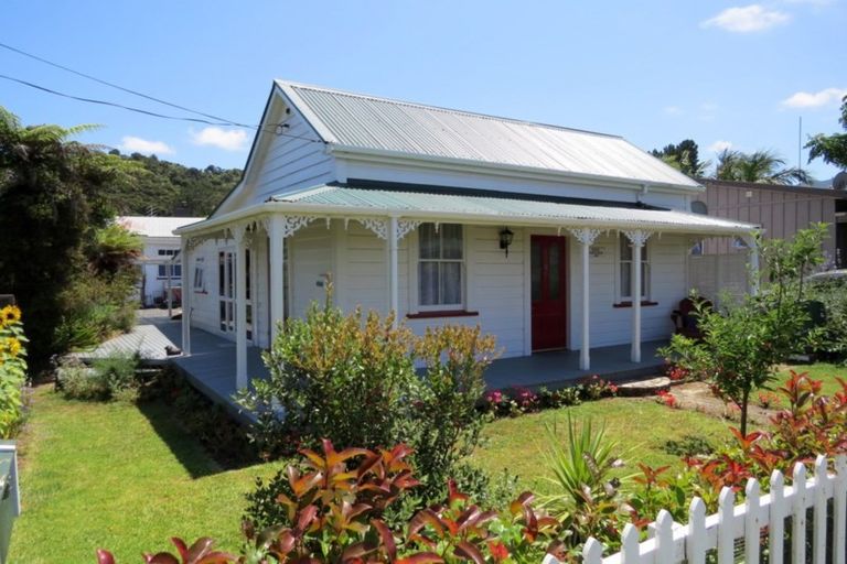 Photo of property in 112 Te Tiki Street, Coromandel, 3506