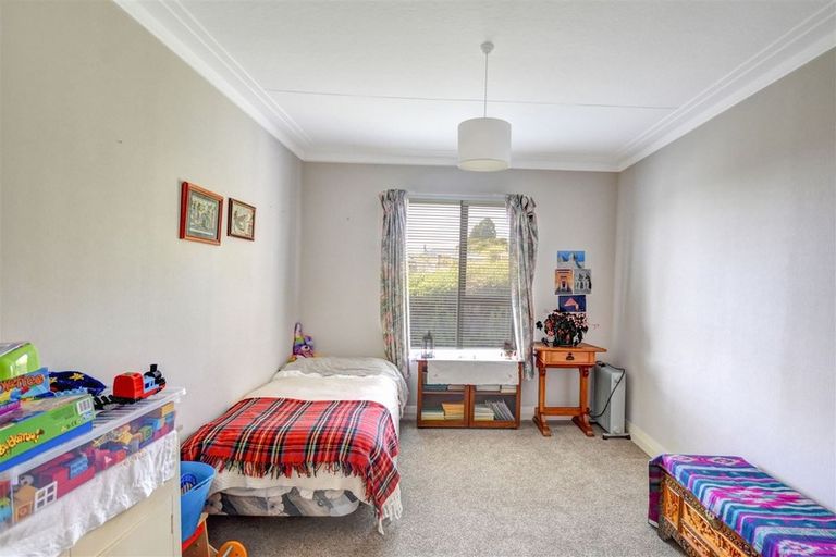 Photo of property in 6 District Road, Roseneath, Port Chalmers, 9023