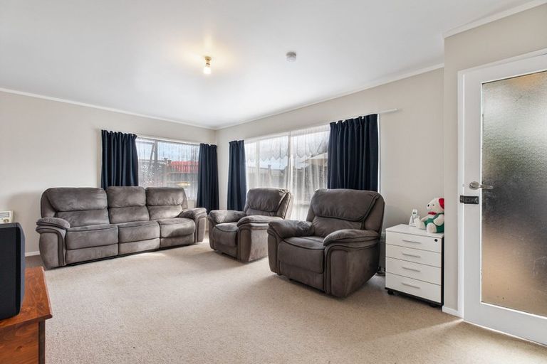Photo of property in 387 Mahia Road, Weymouth, Auckland, 2103