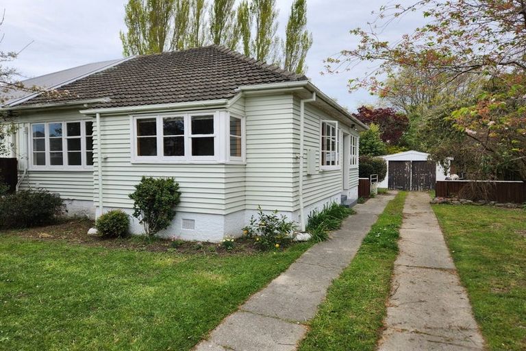 Photo of property in 15 Holcombe Place, Somerfield, Christchurch, 8024