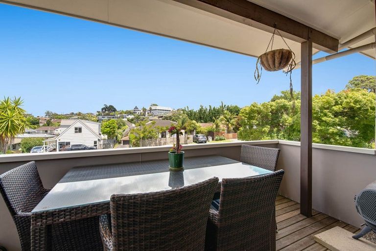 Photo of property in 61 Polkinghorne Drive, Manly, Whangaparaoa, 0930