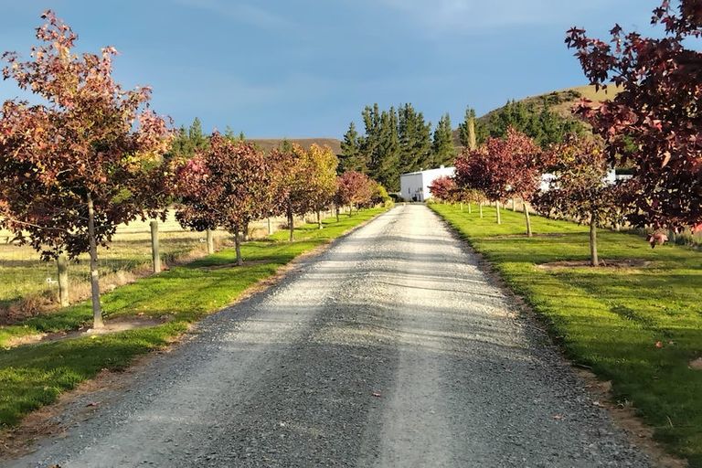 Photo of property in 17 Siegerts Road, Kimbell, Fairlie, 7987