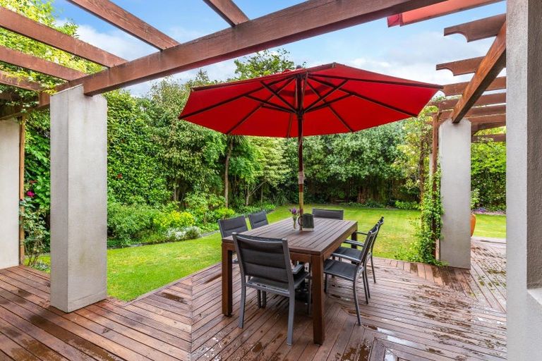 Photo of property in 26 Kurupae Road, Hilltop, Taupo, 3330