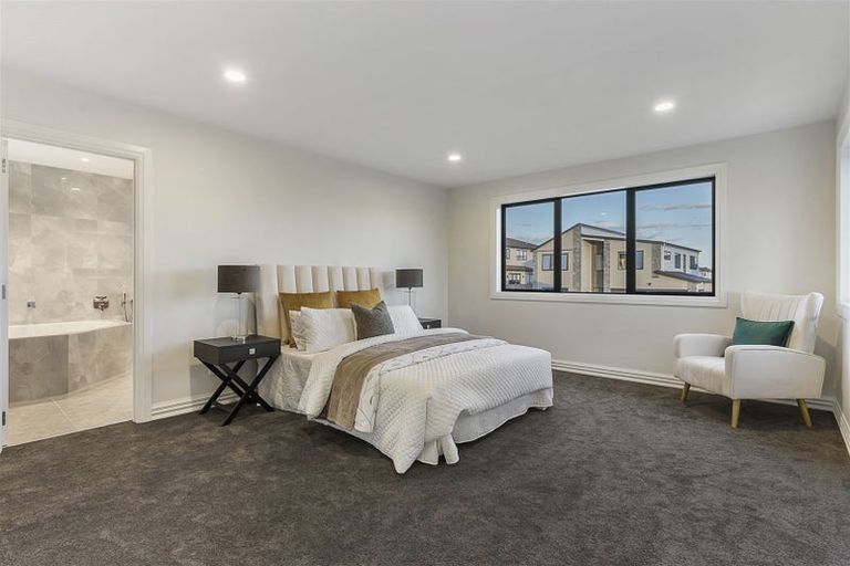 Photo of property in 3 Headsail Drive, Long Bay, Auckland, 0630