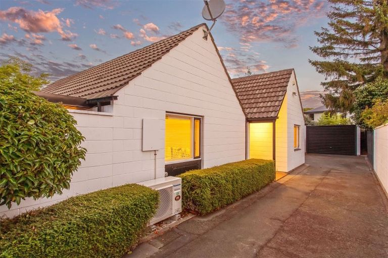 Photo of property in 31 Wadeley Road, Ilam, Christchurch, 8041