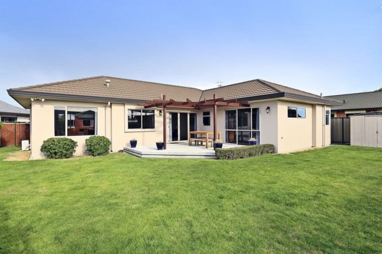 Photo of property in 6 Rosehill Way, Taradale, Napier, 4112