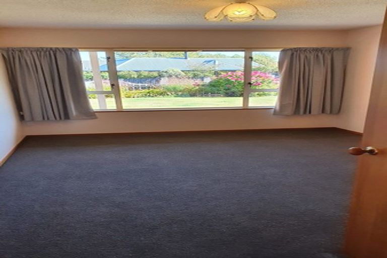 Photo of property in 2 Roblyn Place, Lincoln, 7608